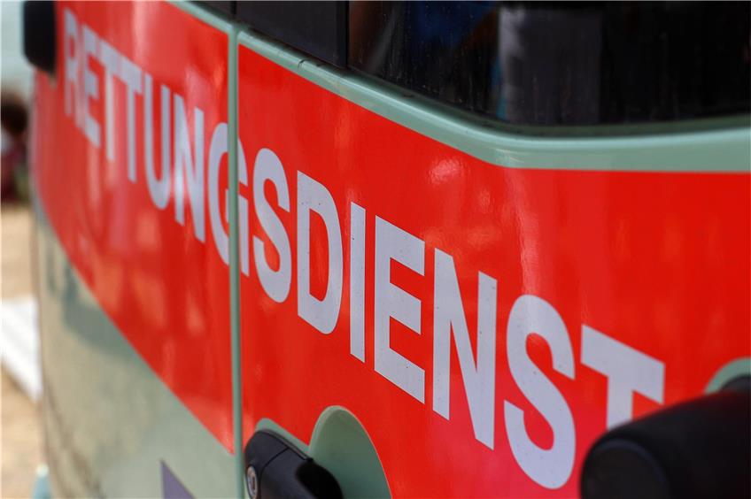 Fuchs löst Verkehrsunfall zwischen Meßstetten und Lautlingen aus – Fahrer bleibt unverletzt