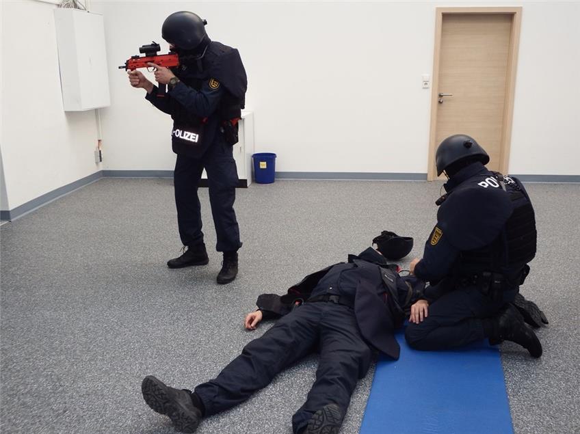 Einsatzzentrum eröffnet: Polizei trainiert jetzt im Neckartal