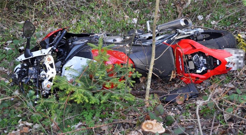 Motorradfahrer stirbt bei Unfall auf dem Lochenpass
