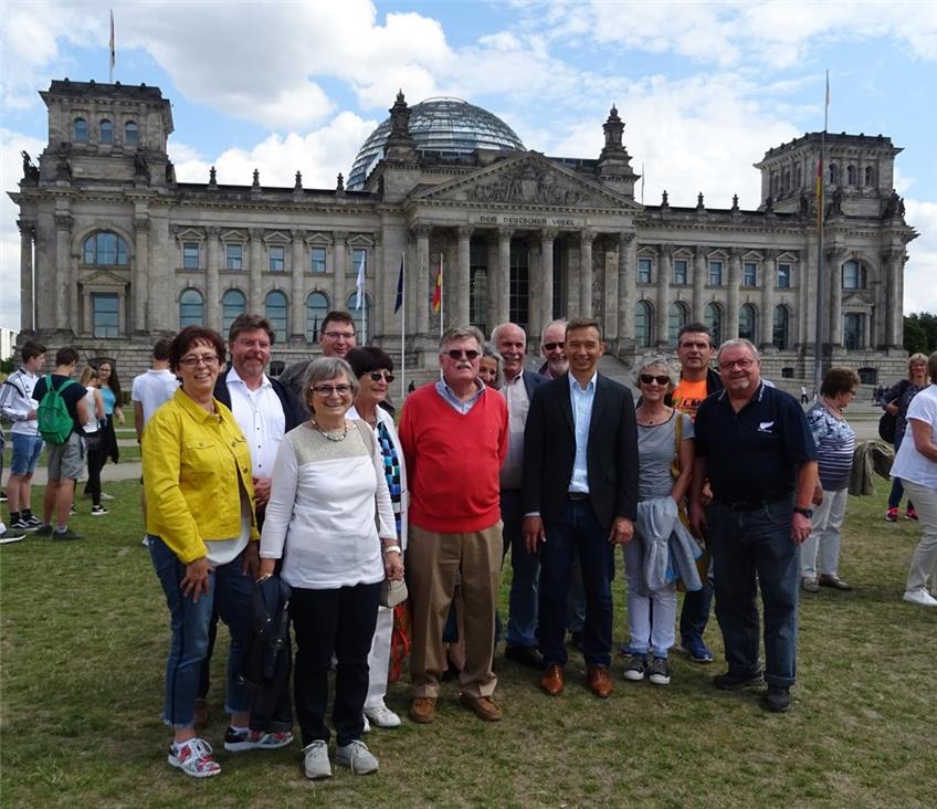 Delegation der FDP aus dem Kreis ist zu Gast in Berlin