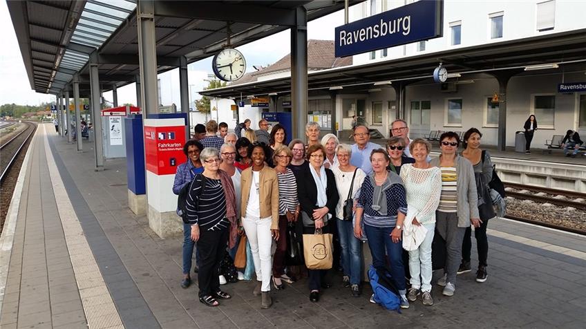 Helfer aus Frommern machen sich auf den Weg nach Ravensburg