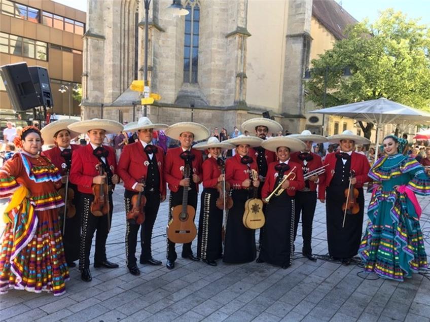 Musiker aus Mexiko besuchen das Haus der Volkskunst