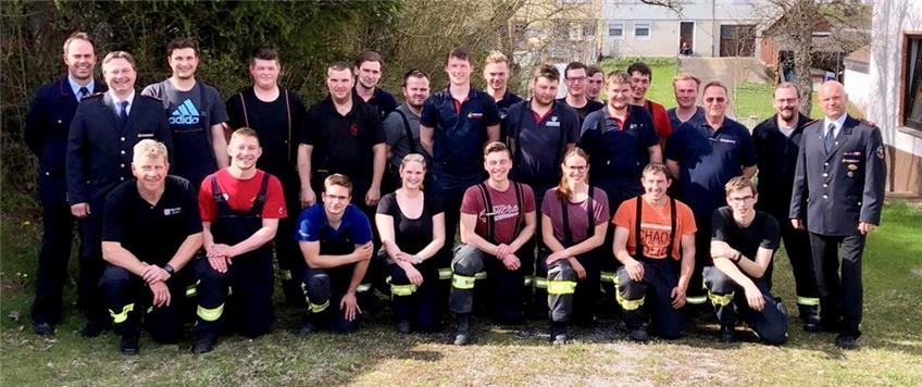 36 Schulstunden: 20 Feuerwehrleute absolvieren erfolgreich den Truppführerlehrgang
